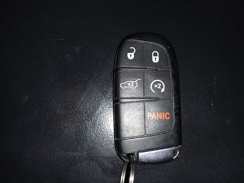 Used 2018 Jeep Grand Cherokee High Altitude AWD/4WD image 32