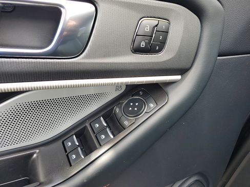 New 2026 Ford Explorer ST w/ Sun And Sound Package image 15