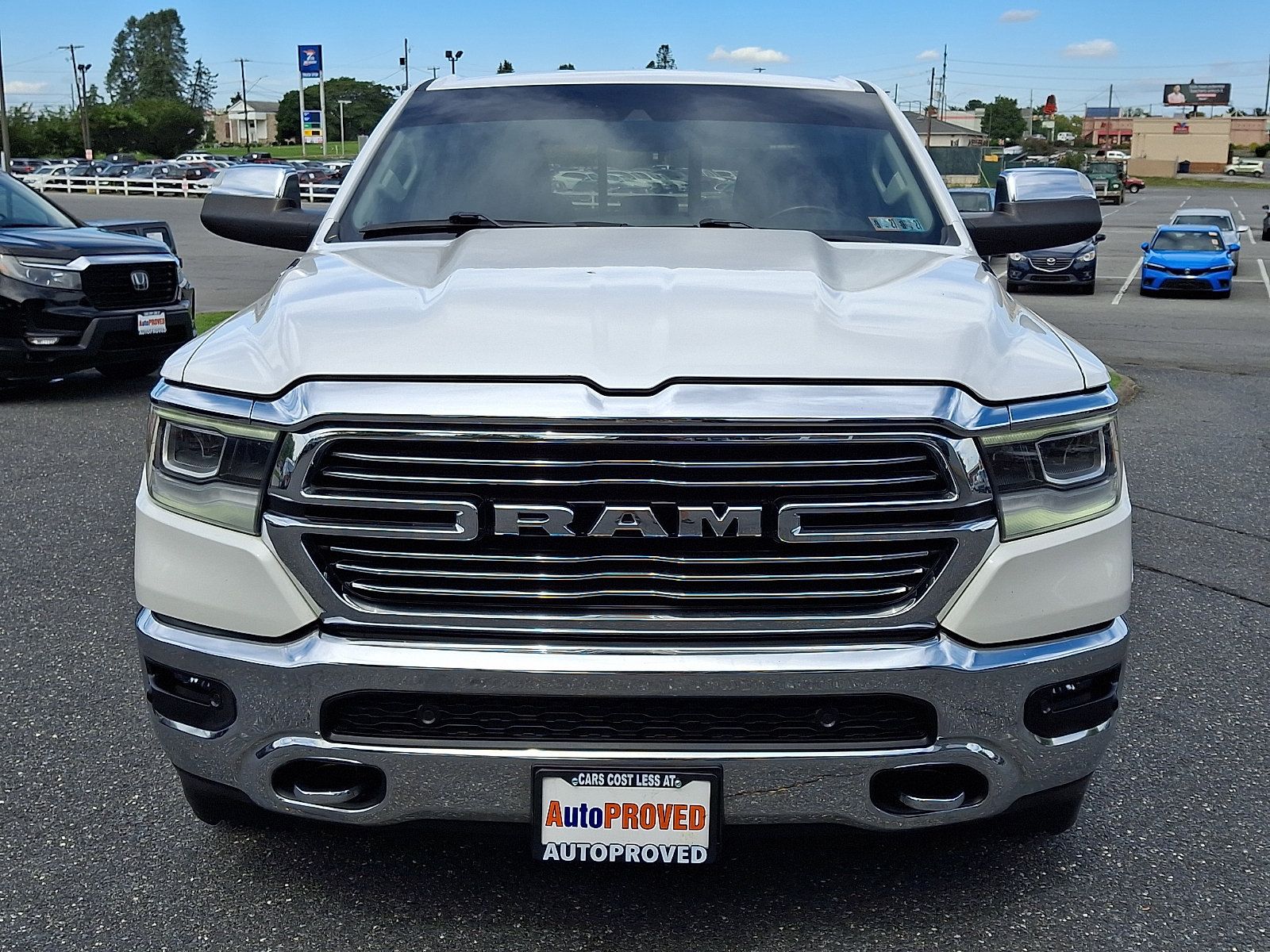Used 2022 RAM 1500 Laramie AWD/4WD image 2