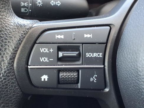Certified 2025 Honda CR-V EX image 30