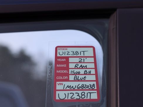 Used 2021 RAM 1500 Big Horn image 36