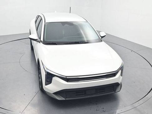 New 2026 Kia K4 FWD image 45