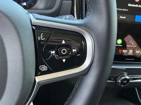 Used 2025 Volvo XC90 B6 Plus image 20