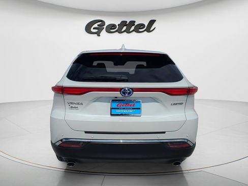 Certified 2024 Toyota Venza Limited AWD/4WD image 6