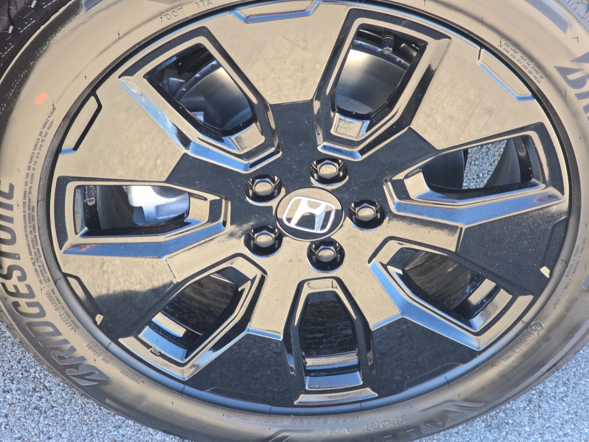New 2026 Honda Pilot Black Edition image 3