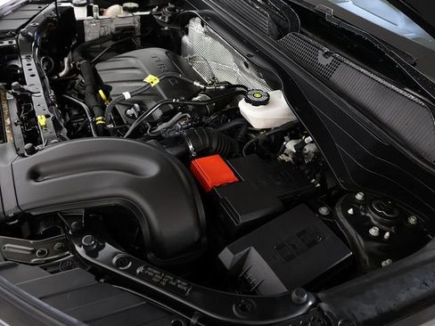 Used 2023 Chevrolet TrailBlazer LT FWD image 35