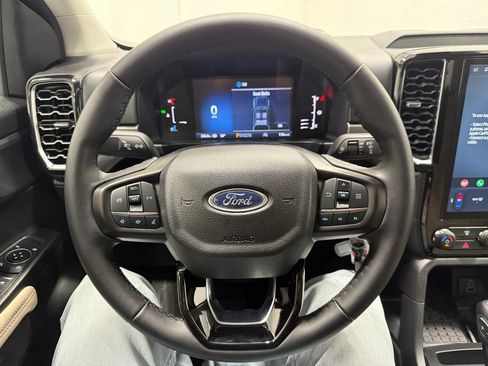 Used 2025 Ford Ranger XLT w/ FX4 Off-Road Package image 27