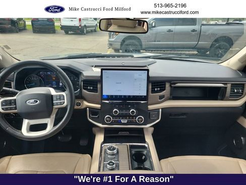 Used 2024 Ford Expedition Limited AWD/4WD image 10