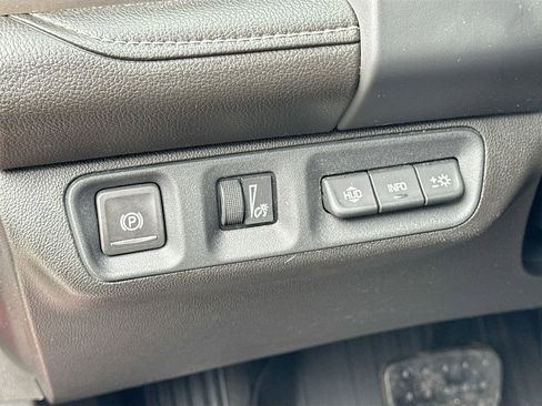 Used 2021 GMC Acadia Denali w/ Trailering Package FWD image 10