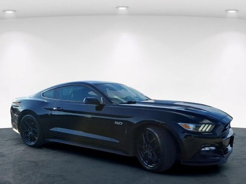 Used 2015 Ford Mustang GT Premium w/ GT Performance Package RWD image 4