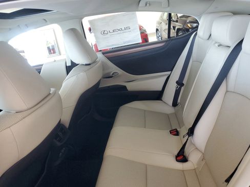 New 2025 Lexus ES 350 w/ Premium Package image 9