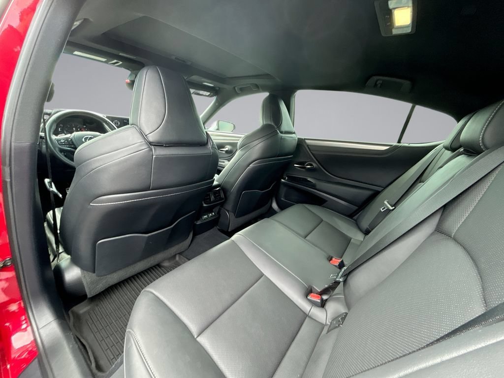 Used 2021 Lexus ES 350 F Sport w/ Accessory Package 2 FWD image 29