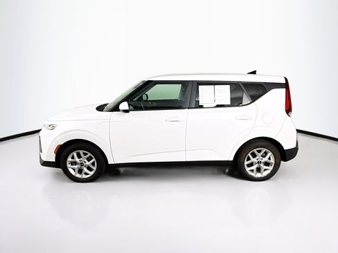 Used 2020 Kia Soul S image 7