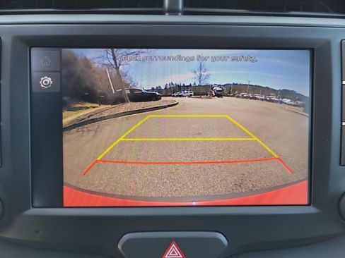 Used 2025 Kia Soul LX w/ LX Technology Package image 10