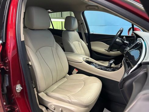 Used 2017 Buick Envision Essence image 51
