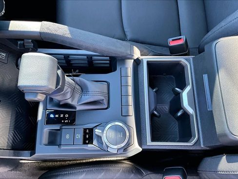 New 2026 Toyota Tacoma SR5 AWD/4WD image 7