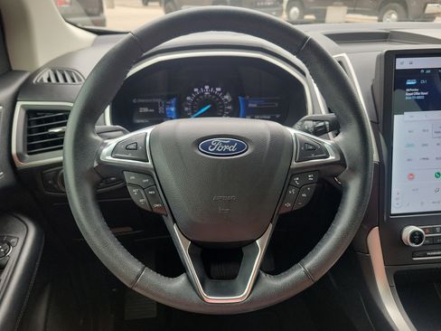 Used 2021 Ford Edge SEL w/ Convenience Package FWD image 19