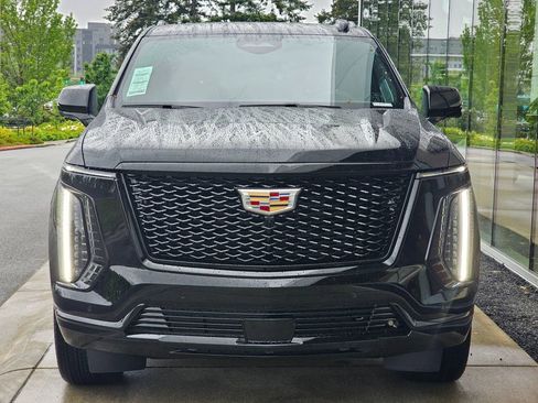 New 2026 Cadillac Escalade ESV Platinum Sport AWD/4WD image 8