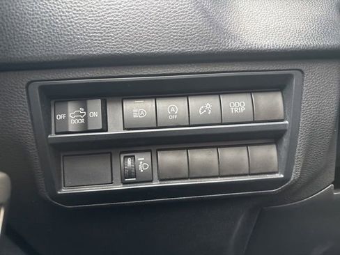 Used 2022 Toyota Tundra SR5 RWD image 16