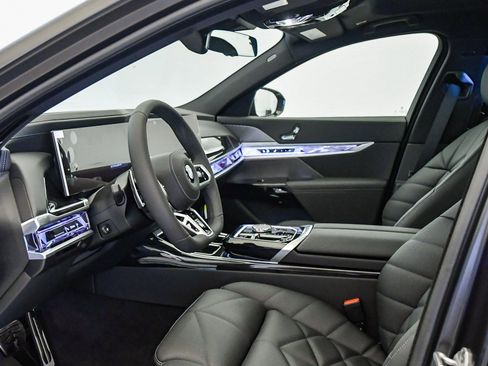 New 2026 BMW 740i w/ Premium Package image 23