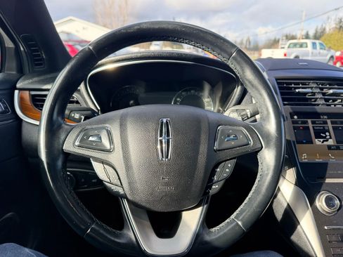 Used 2017 Lincoln MKC Reserve AWD/4WD image 15