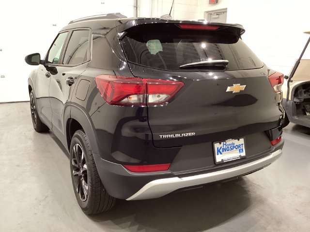 Used 2022 Chevrolet TrailBlazer LT FWD image 5