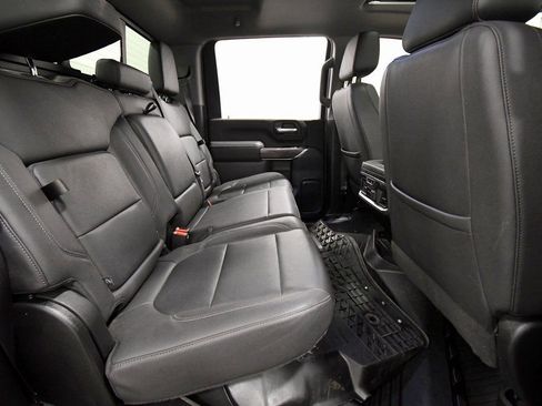 Used 2023 Chevrolet Silverado 2500 LTZ w/ LTZ Premium Package image 18