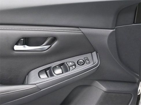 Used 2024 Nissan Sentra SV w/ All-Weather Package image 16