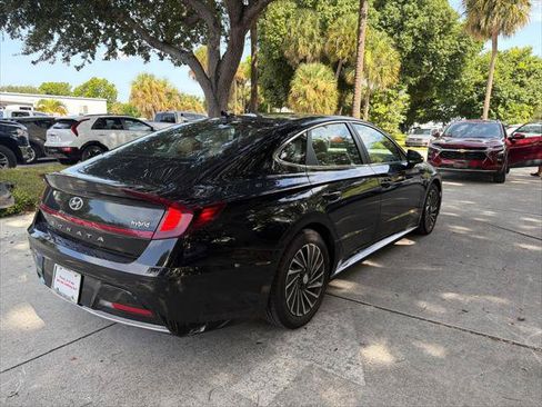 Used 2021 Hyundai Sonata Limited w/ Cargo Package FWD image 7