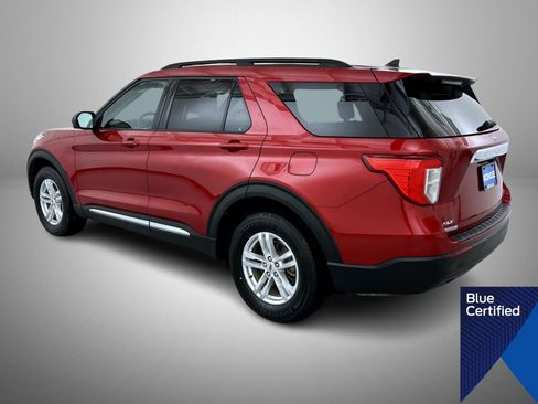Certified 2021 Ford Explorer XLT image 7