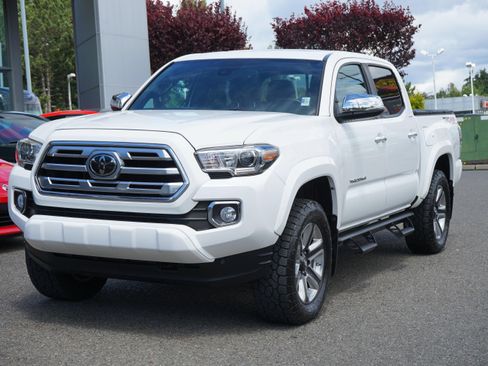 Used 2019 Toyota Tacoma Limited AWD/4WD image 1