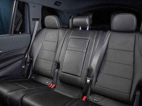 New 2026 Mercedes-Benz GLS 450 4MATIC image 29