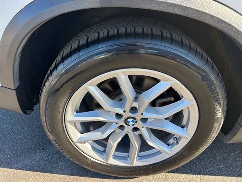 Used 2019 BMW X5 xDrive40i w/ Convenience Package image 20