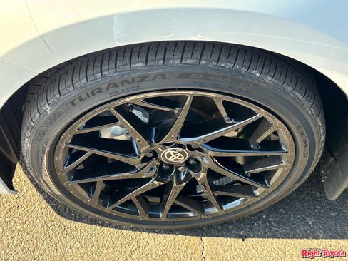 Used 2026 Toyota Camry XSE w/ Premium Plus Package image 8