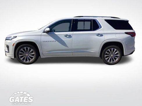 Used 2022 Chevrolet Traverse Premier AWD/4WD image 6