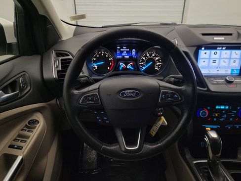 Used 2018 Ford Escape SEL FWD image 22