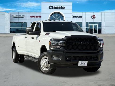 Used 2024 RAM 3500 Tradesman AWD/4WD image 1