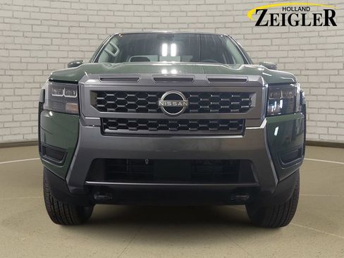 New 2026 Nissan Frontier SV w/ SV Convenience Package AWD/4WD image 2