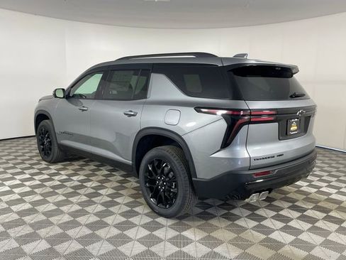New 2026 Chevrolet Traverse LT w/ Midnight/Sport Edition AWD/4WD image 19
