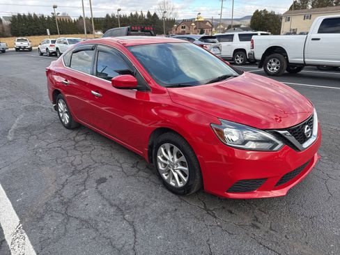 Used 2017 Nissan Sentra SV w/ Style Package image 8