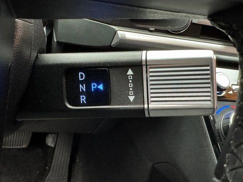 Used 2024 Hyundai Santa Fe SEL image 22