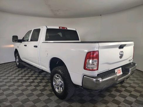 Used 2024 RAM 2500 Tradesman w/ Chrome Appearance Group image 5