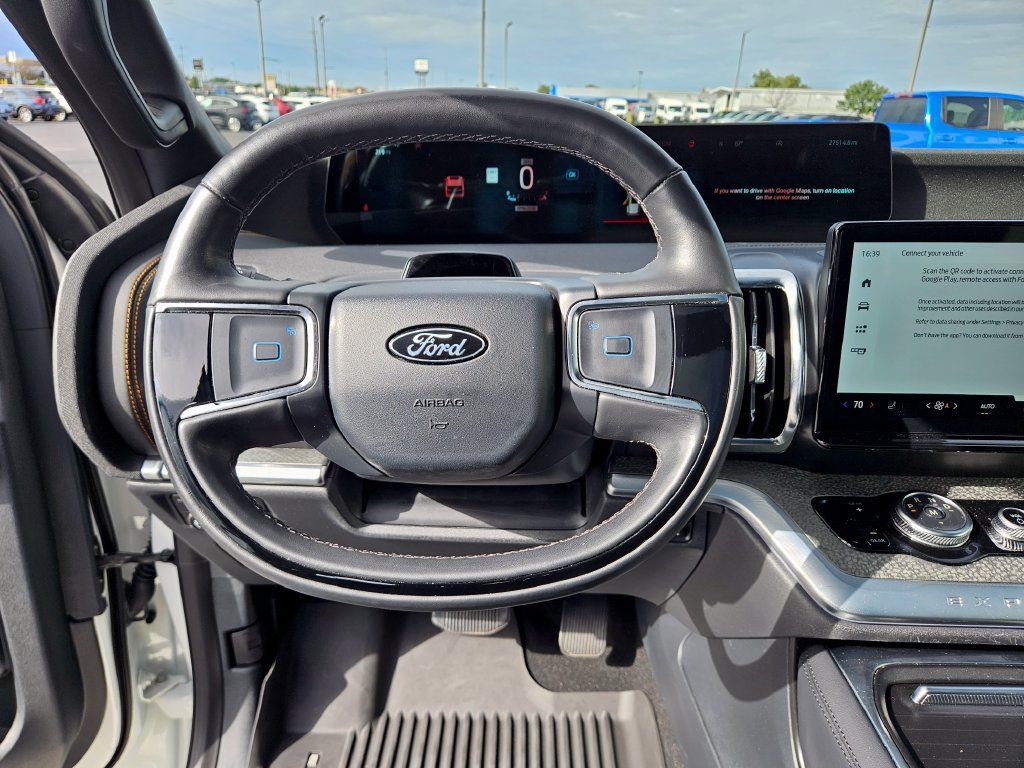 Used 2025 Ford Expedition Tremor AWD/4WD image 19