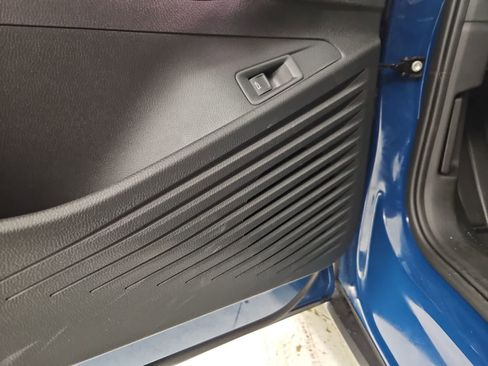 New 2025 Volkswagen ID.4 Pro S image 32