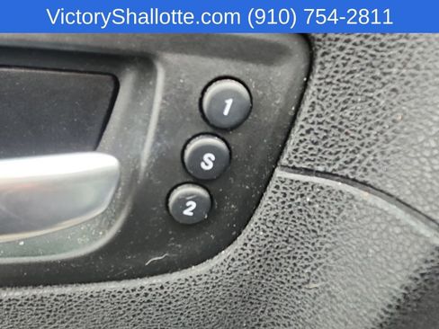 Used 2018 Chrysler 300 Limited w/ Safetytec Plus Group AWD/4WD image 18