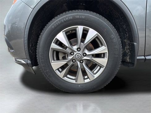 Used 2017 Nissan Murano SV image 4