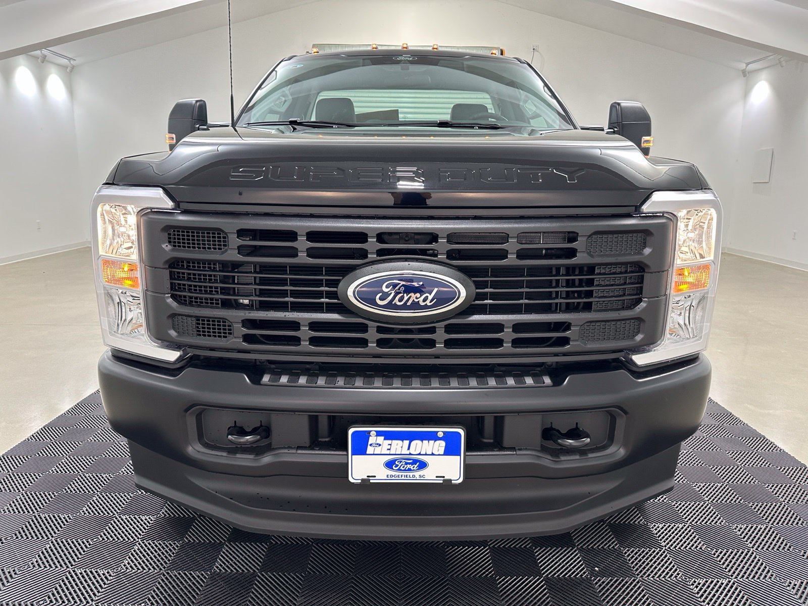 New 2025 Ford F350 XL AWD/4WD image 2