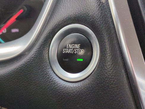 Used 2021 Chevrolet Traverse RS image 26