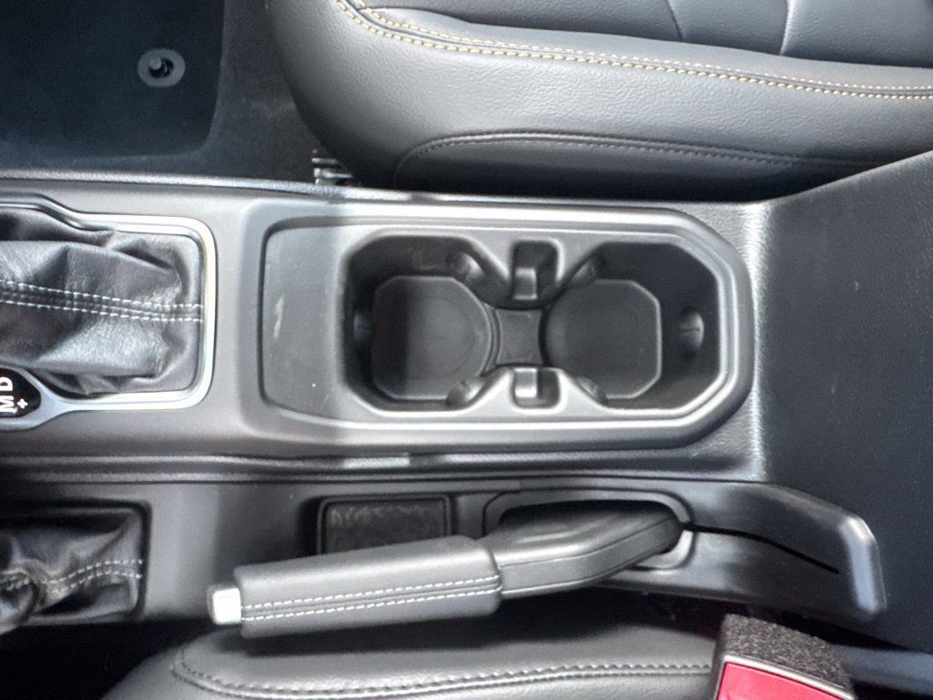 New 2026 Jeep Wrangler Unlimited Sahara AWD/4WD image 41