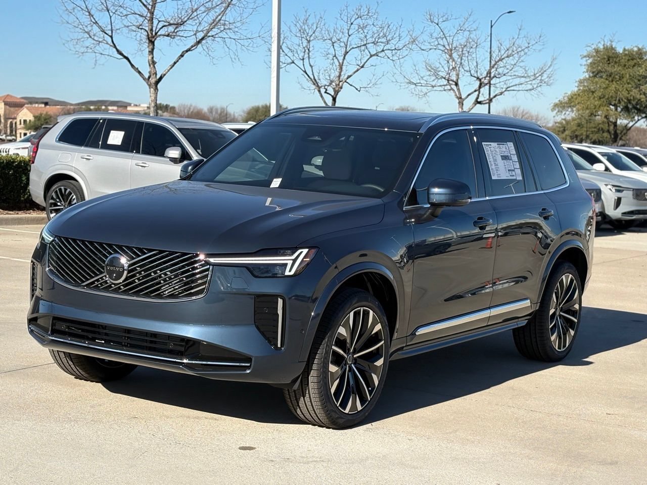 New 2026 Volvo XC90 B6 Plus AWD/4WD image 3